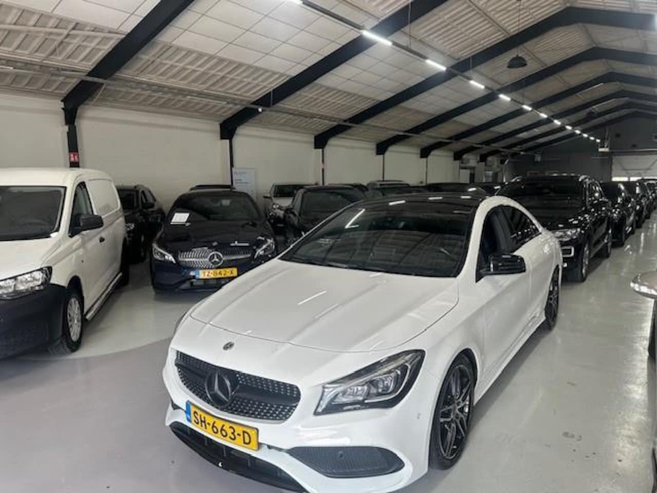 Mercedes-Benz CLA-Klasse - 180 Ambition 180 Ambition - AutoWereld.nl