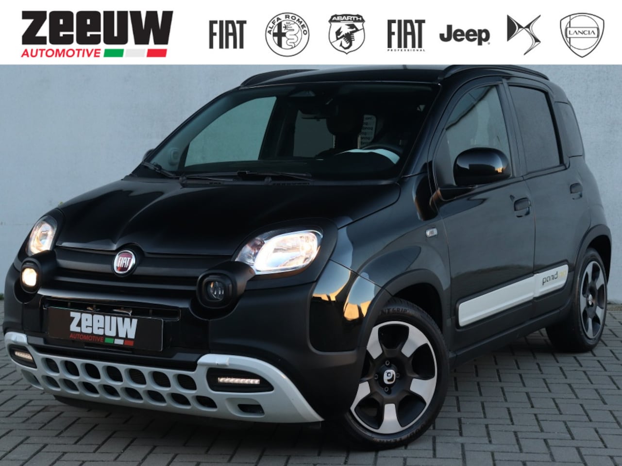 Fiat Panda - 1.0 Hybrid Pandina | Airco | Carplay | Cruise | 5zits | PDC - AutoWereld.nl
