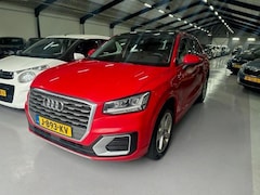 Audi Q2 - 35 TFSI panorama-keyless-go