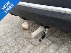 Kia Sportage - 1.6 GDI DynamicLine | Leder | Trekhaak | Stoel&Stuurverwarming | JBL-Audio | Climate | Nav
