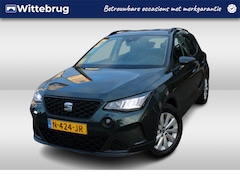 SEAT Arona - 1.0 TSI 95pk Style Navigatie by APP / LM 16 inch / Parkeersensoren A. / Climatronic airco