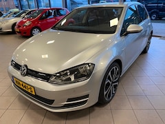 Volkswagen Golf - 1.0 TSI Comfortline NAVI APK 3-27 BJ 2015