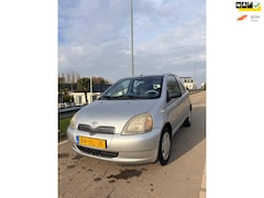 Toyota Yaris - 1.3-16V VVT-i Sol / NIEUWE APK