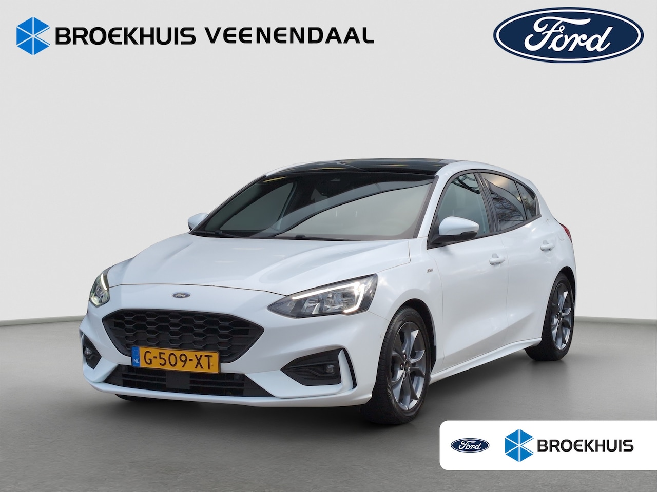 Ford Focus - 1.0 ST Line | Trekhaak | Pano | Cruise Control | Carplay | Climate Control | Achteruitrijc - AutoWereld.nl