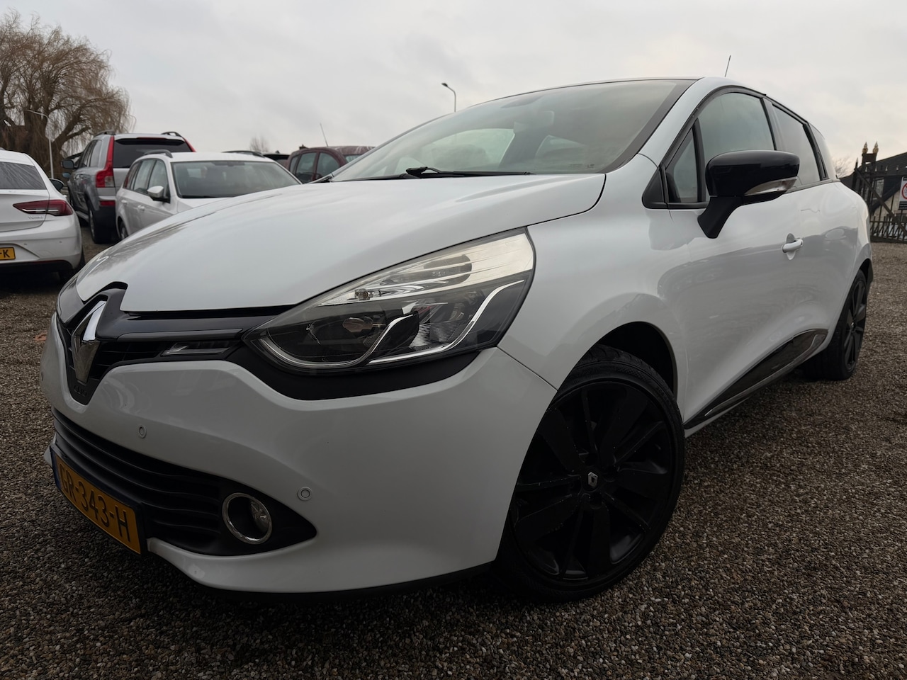 Renault Clio Estate - 0.9 TCe Dynamique Pano Cruise Clima Keyless Navi PDC LMV Nette Auto - AutoWereld.nl