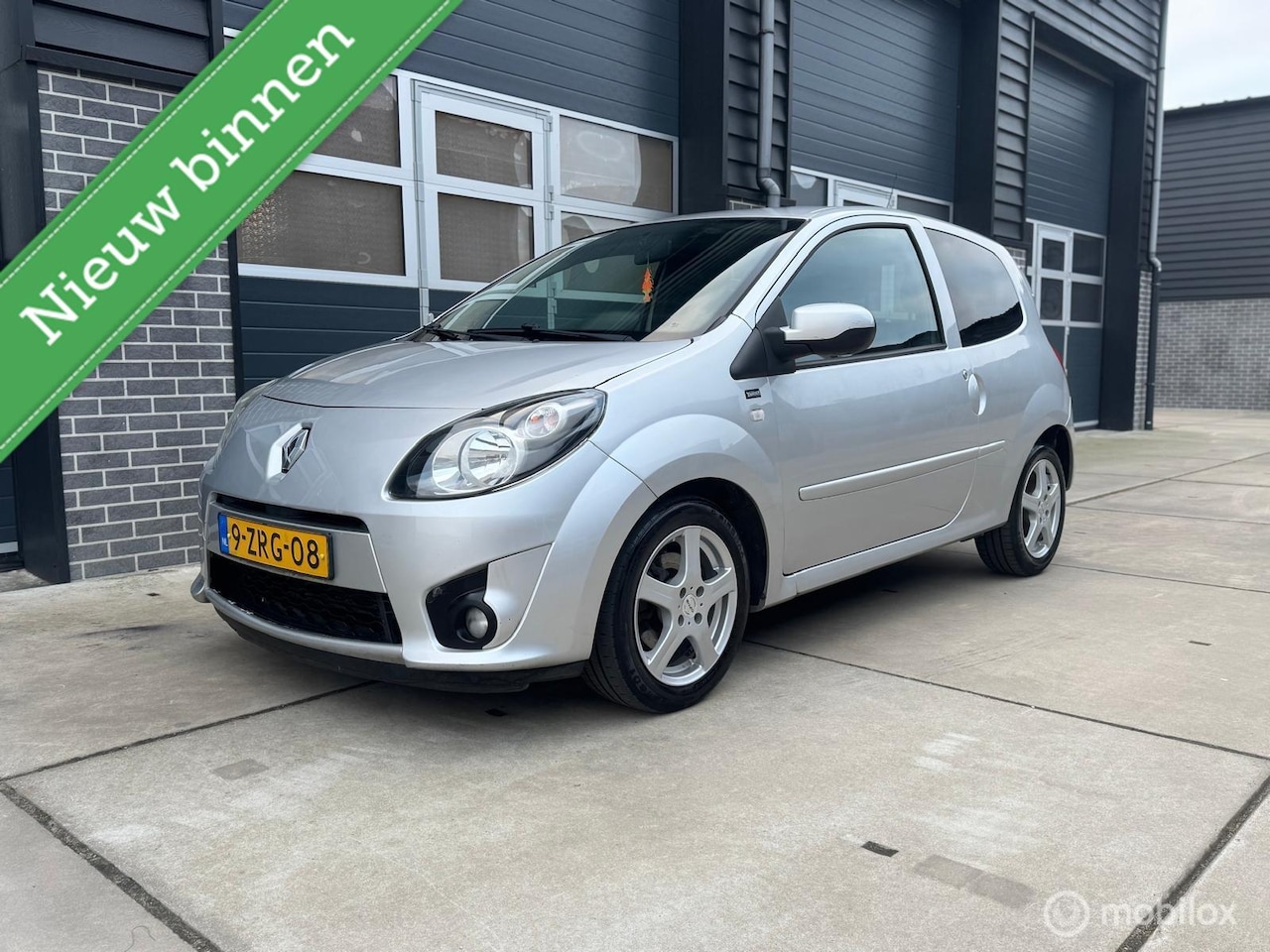 Renault Twingo - 1.2-16V Yahoo Editie Nette Auto Nieuwe APK - AutoWereld.nl