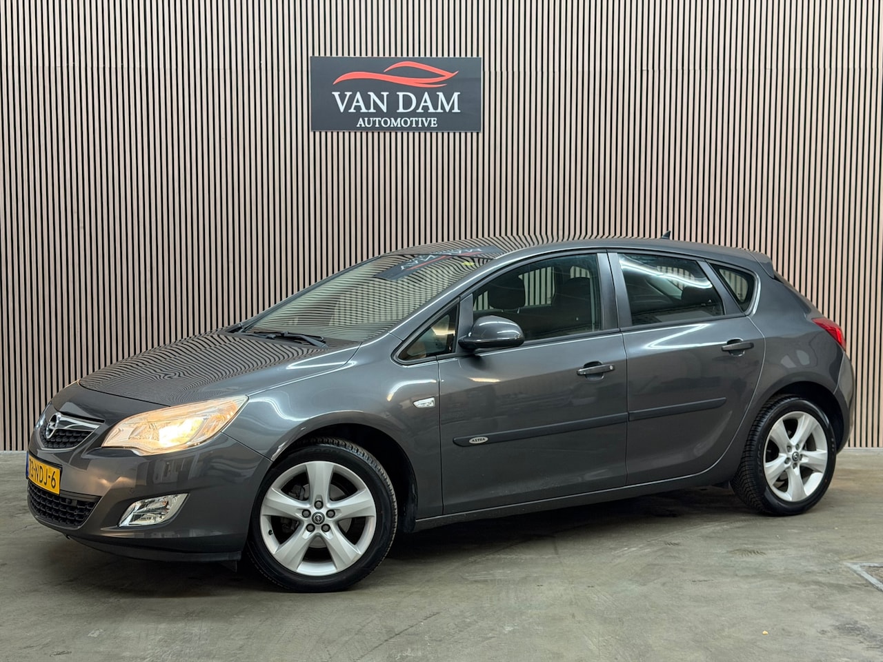 Opel Astra - 1.4 Turbo Edition 2010 NAP NAVI CRUISE PDC AIRCO - AutoWereld.nl