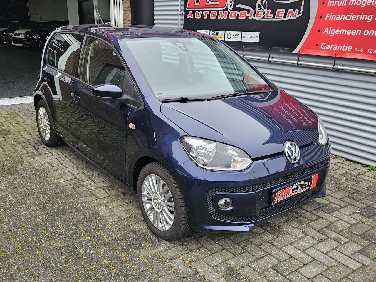 Volkswagen Up! - 1.0 high up! BlueMotion *** AIRCO-ELECTR.RAMEN-CV-SP.WIELEN,etc,etc. *** - AutoWereld.nl