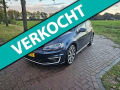 Volkswagen Golf - 1.4 TSI GTE 2015 Leer Pano Camera Pdc