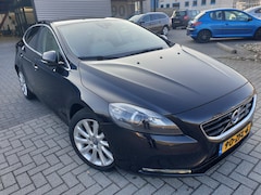 Volvo V40 - 1.6 T3 Summum