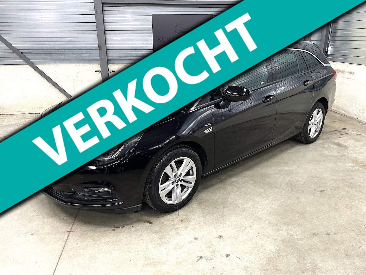 Opel Astra Sports Tourer - 1.4 Innovation 1ste eigenaar dealer onderhouden LED stoel/stuurverwarming - AutoWereld.nl