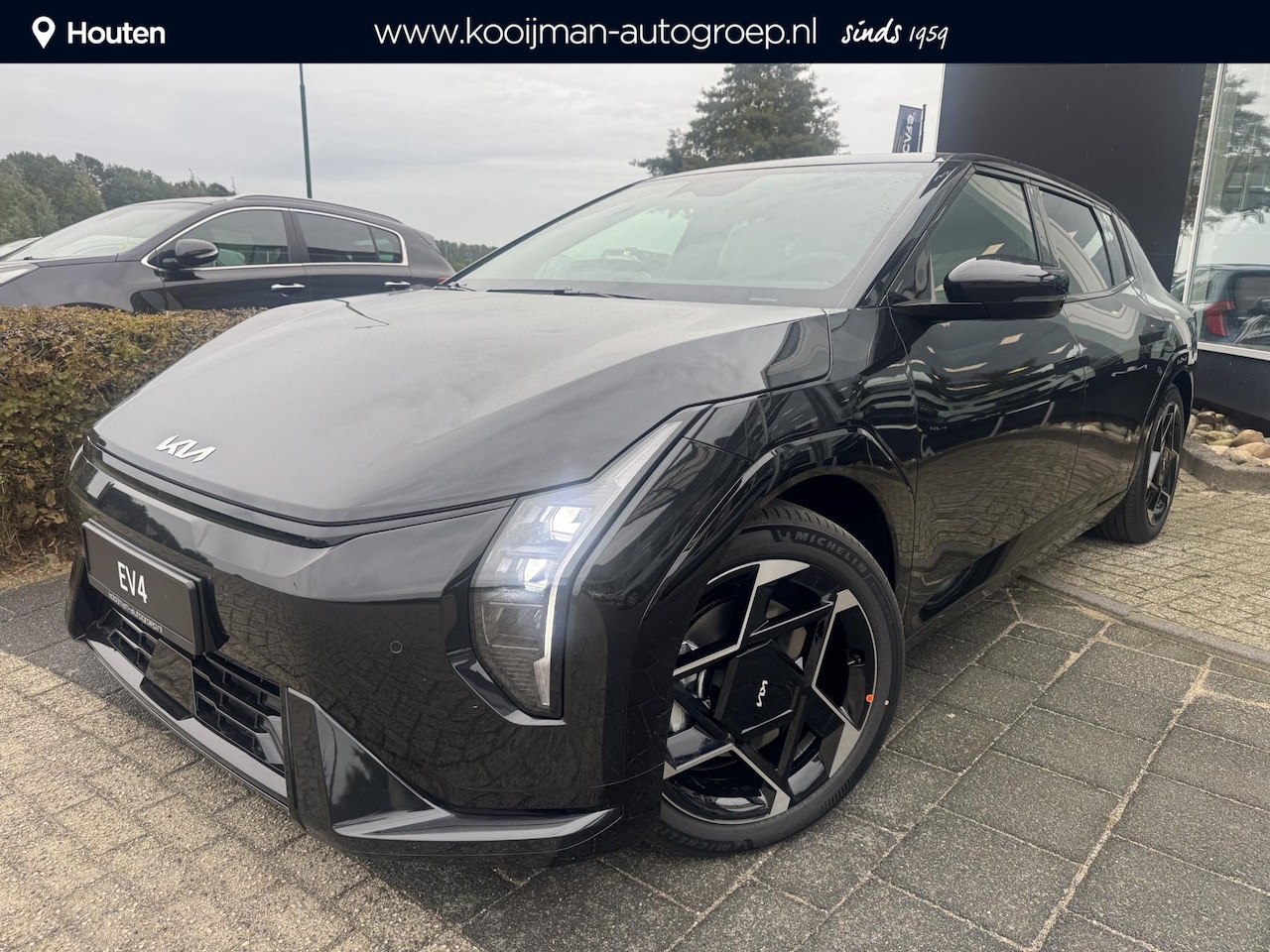 Kia EV4 - GT-Line Business Edition 81.4 kWh GT-Line Business Edition 81.4 kWh , Uit voorraad Leverbaar!, Tijdelijke Uitvoering, Super - AutoWereld.nl