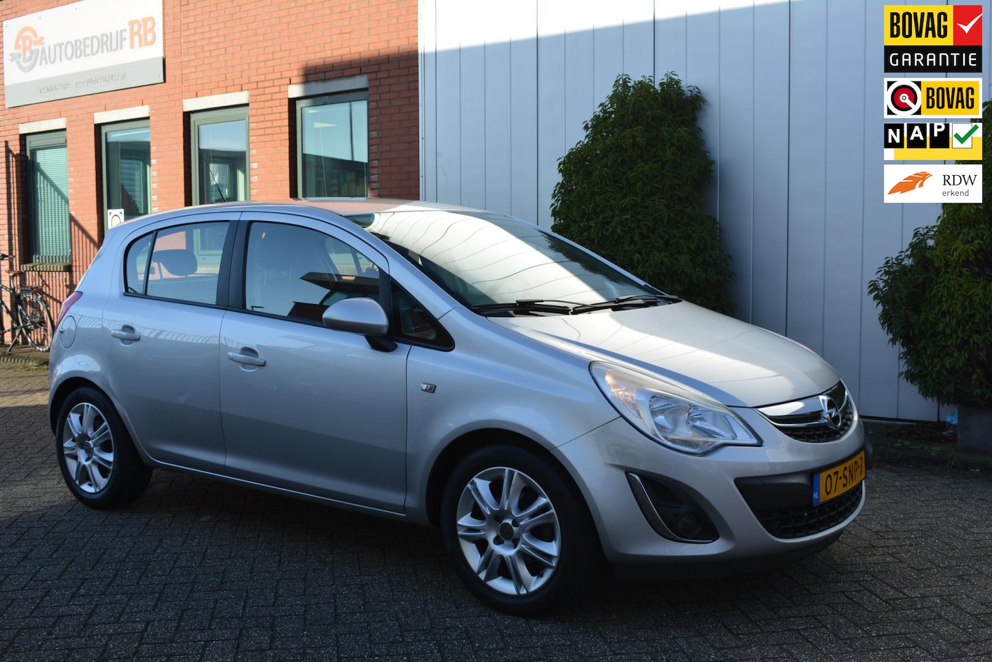 Opel Corsa - 1.4-16V Edition |Airco|Cruise| - AutoWereld.nl