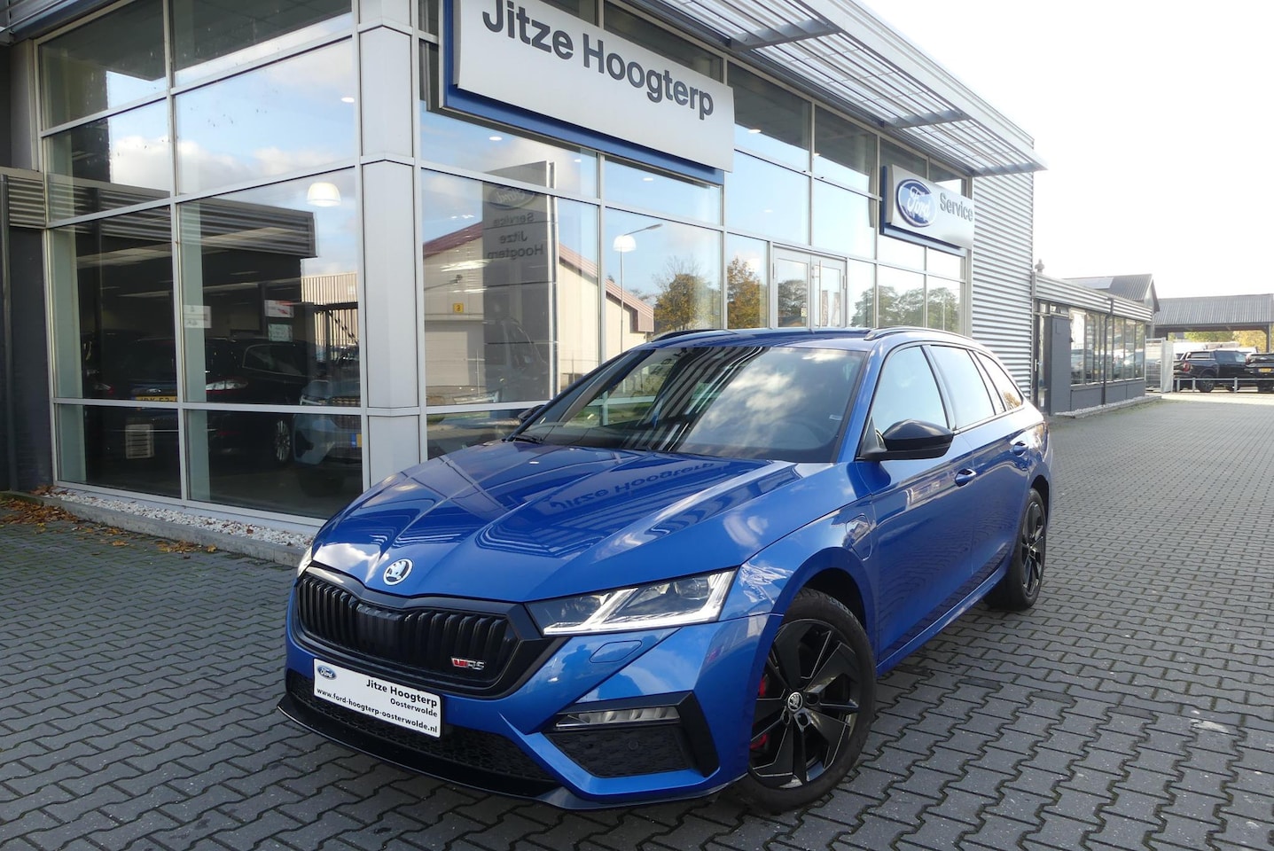 Skoda Octavia Combi - 1.4 TSI iV PHEV RS HUD, STANDKACHEL, STOELVERWARMING, ADAPT. CRUISE, CLIMA, NAVI, 57.109KM - AutoWereld.nl