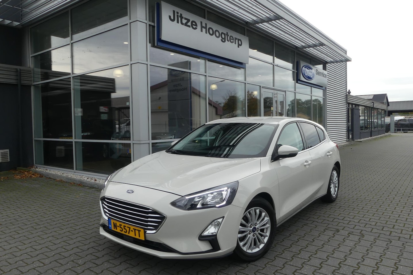 Ford Focus - 1.0 EcoBoost Hybrid Trend Edition Business WINTER PACK, CRUISE, CLIMA, NAVI, PDC V&A, CAME - AutoWereld.nl