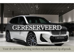 BMW iX1 - xDrive30 M-sport Launch Edition 67 kWh Pano|Harman-Kardon|Massage|Incl. BTW