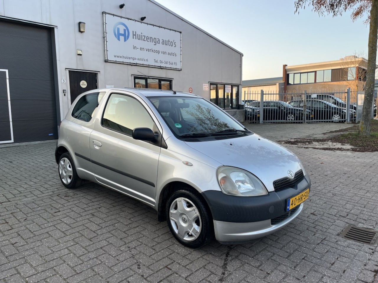 Toyota Yaris - 1.0-16V VVT-i YORIN|3DRS| EXPORT! - AutoWereld.nl