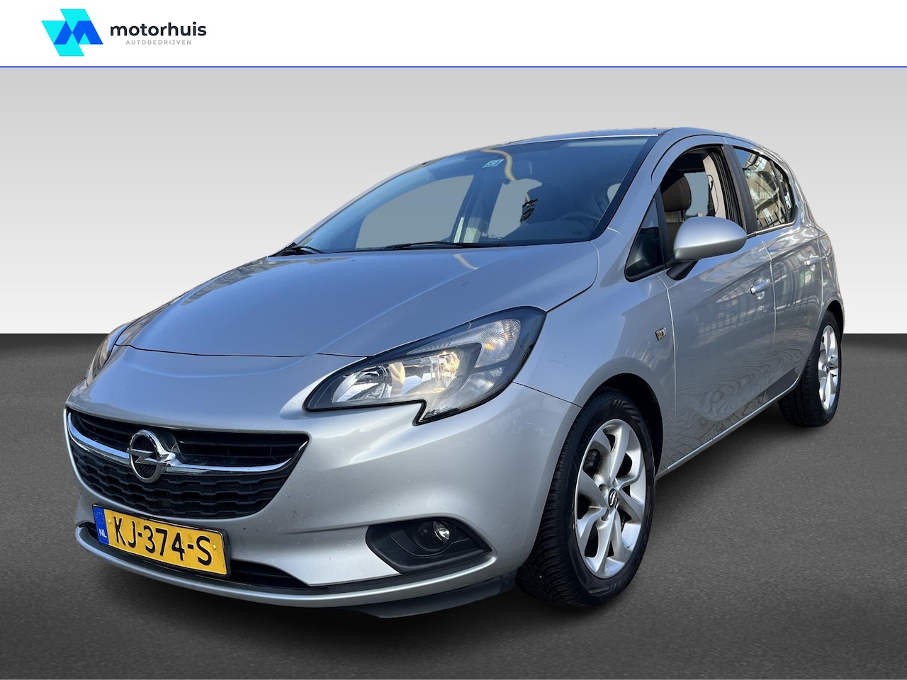 Opel Corsa - 1.4 90pk 5 deurs Business+ - AutoWereld.nl