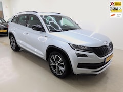 Skoda Kodiaq - 1.5 TSI Sportline Business 7pers+comf+functie+navigatie-Pakket+Pano-dak+elek-trekhaak = ZE