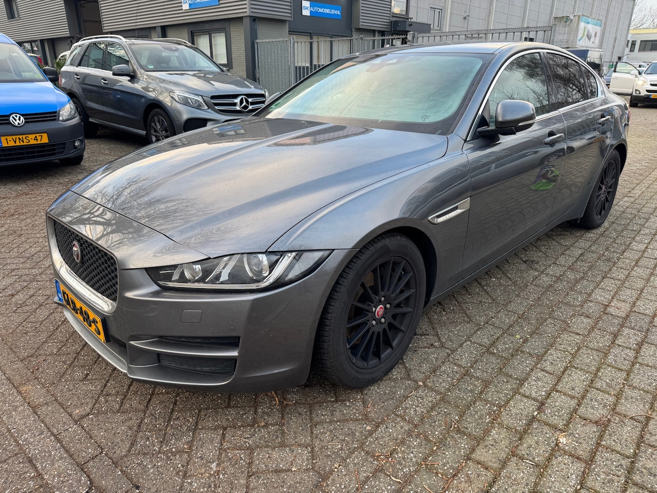 Jaguar XE - 2.0 D R-Sport 2.0 D R-Sport - AutoWereld.nl