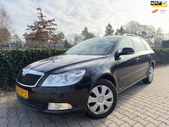 Skoda Octavia Combi - 1.2 TSI Elegance Business Line , Clima / Cruise / Navi-Multimedia / Isofix / Trekhaak