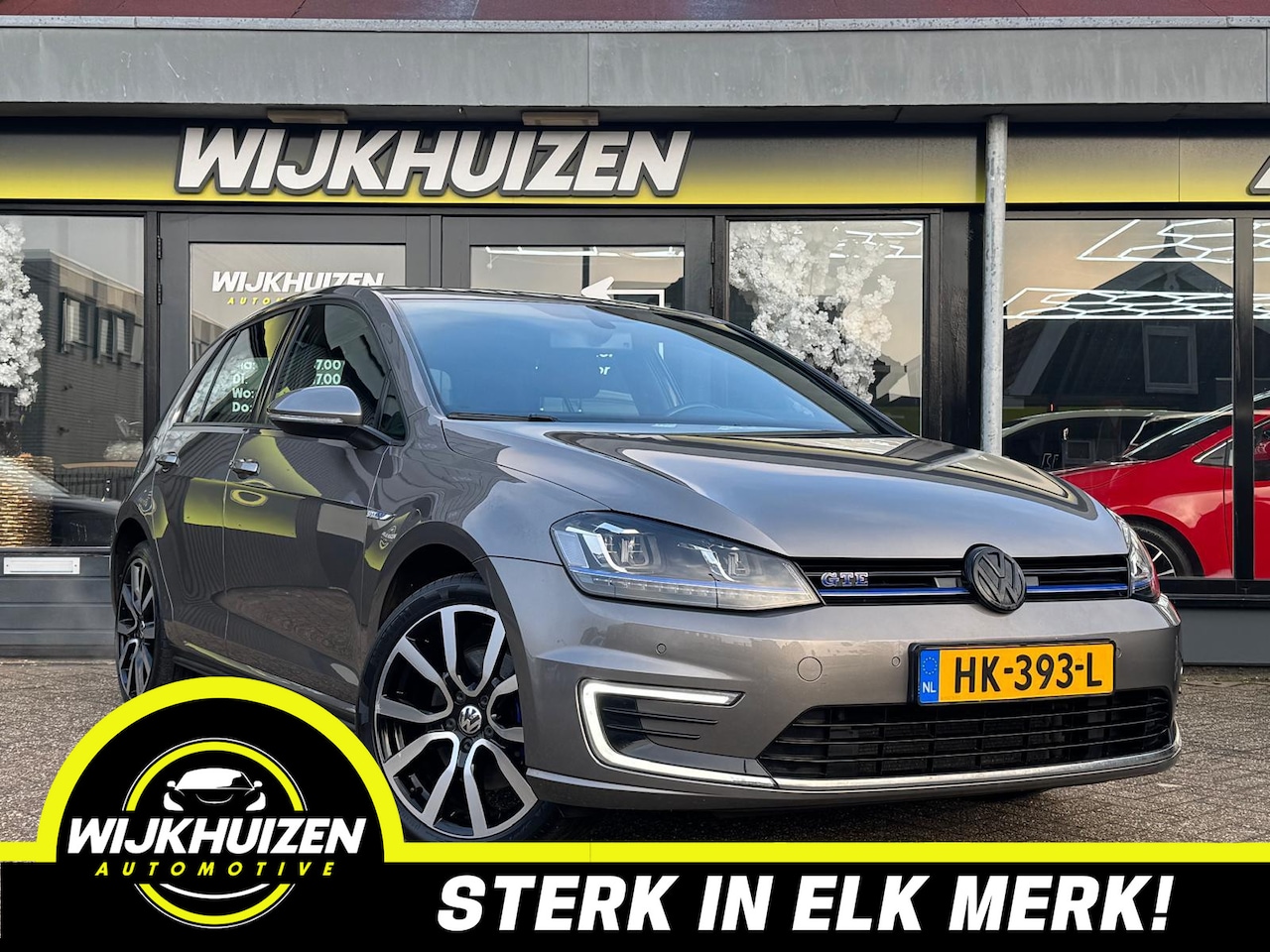 Volkswagen Golf - 1.4 TSI GTE met Led !!! Navigatie !!! Cruise !!! Nap !!! - AutoWereld.nl