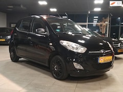 Hyundai i10 - 1.1 Black-Edition 5-Drs Airco Hoge instap