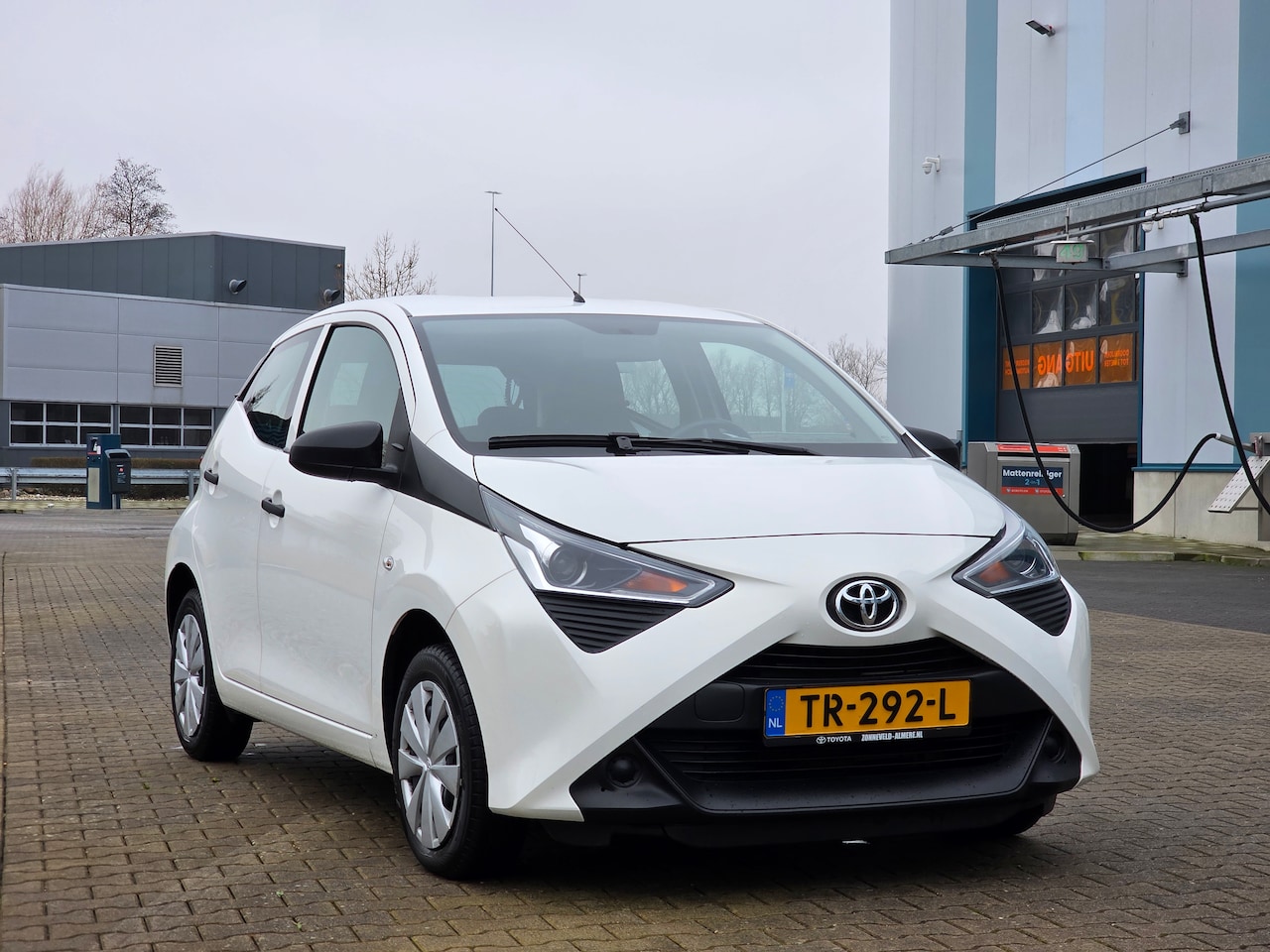 Toyota Aygo - 1.0 VVT-i x-fun - AutoWereld.nl