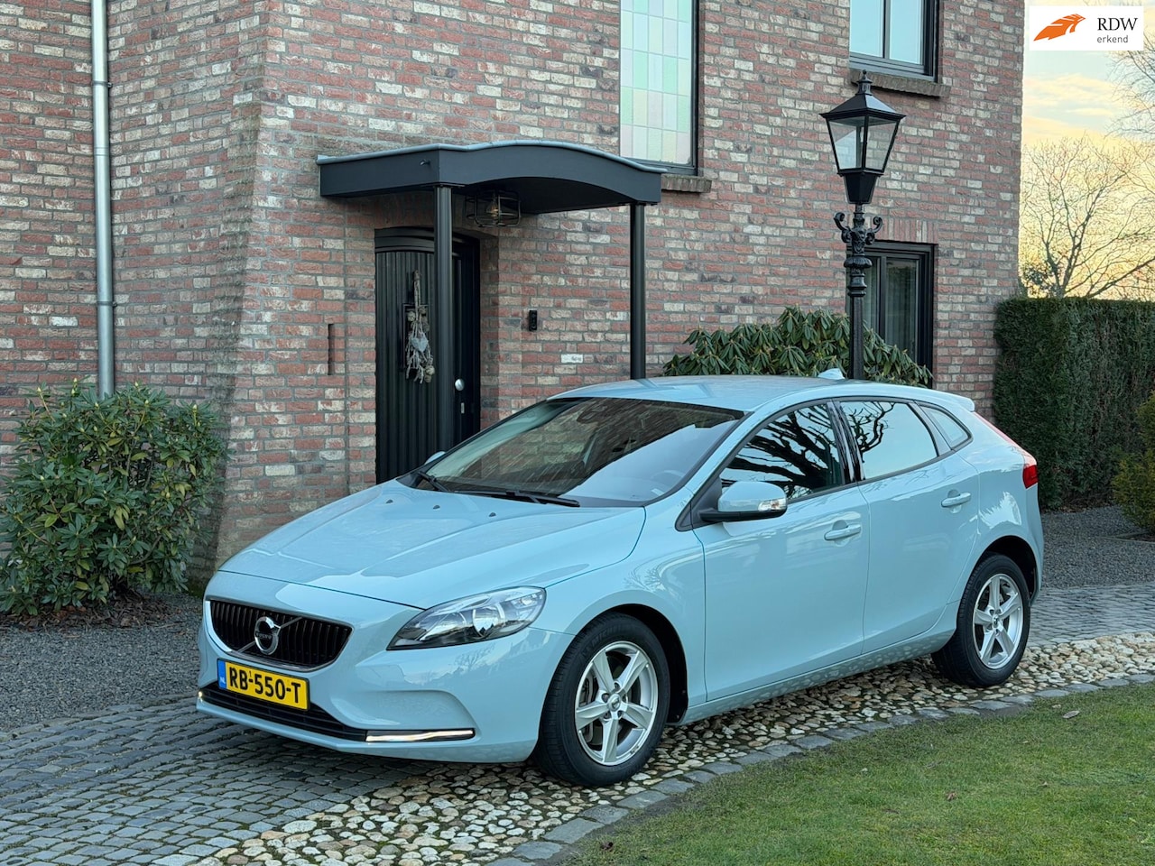 Volvo V40 - 1.5 T2 Nordic Automaat 43000km! - AutoWereld.nl