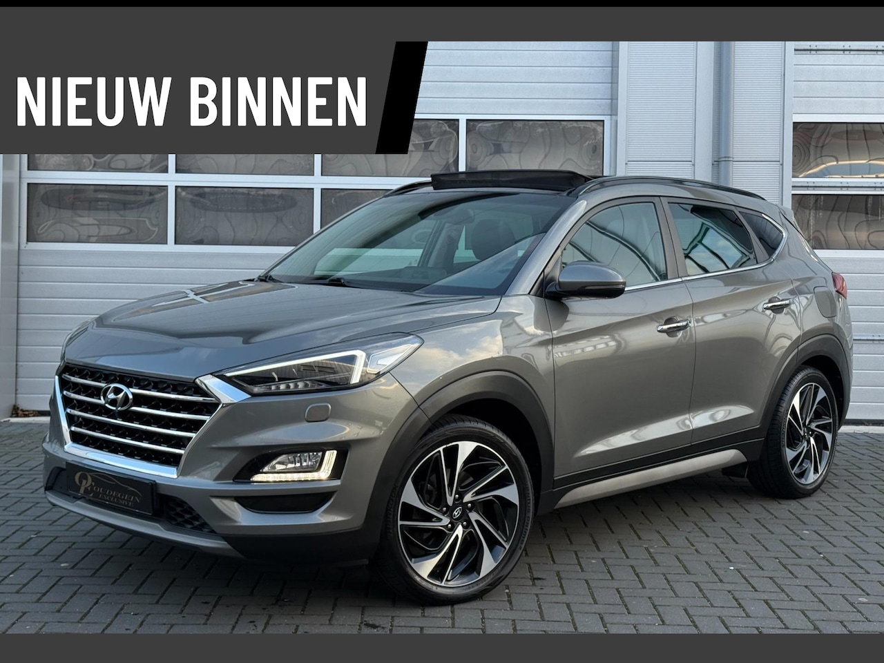 Hyundai Tucson - 1.6 T-GDI Premium Plus / TREKHAAK / CARPLAY / PANO / 360 CAMERA / DODEHOEK / STOELVERKOELI - AutoWereld.nl