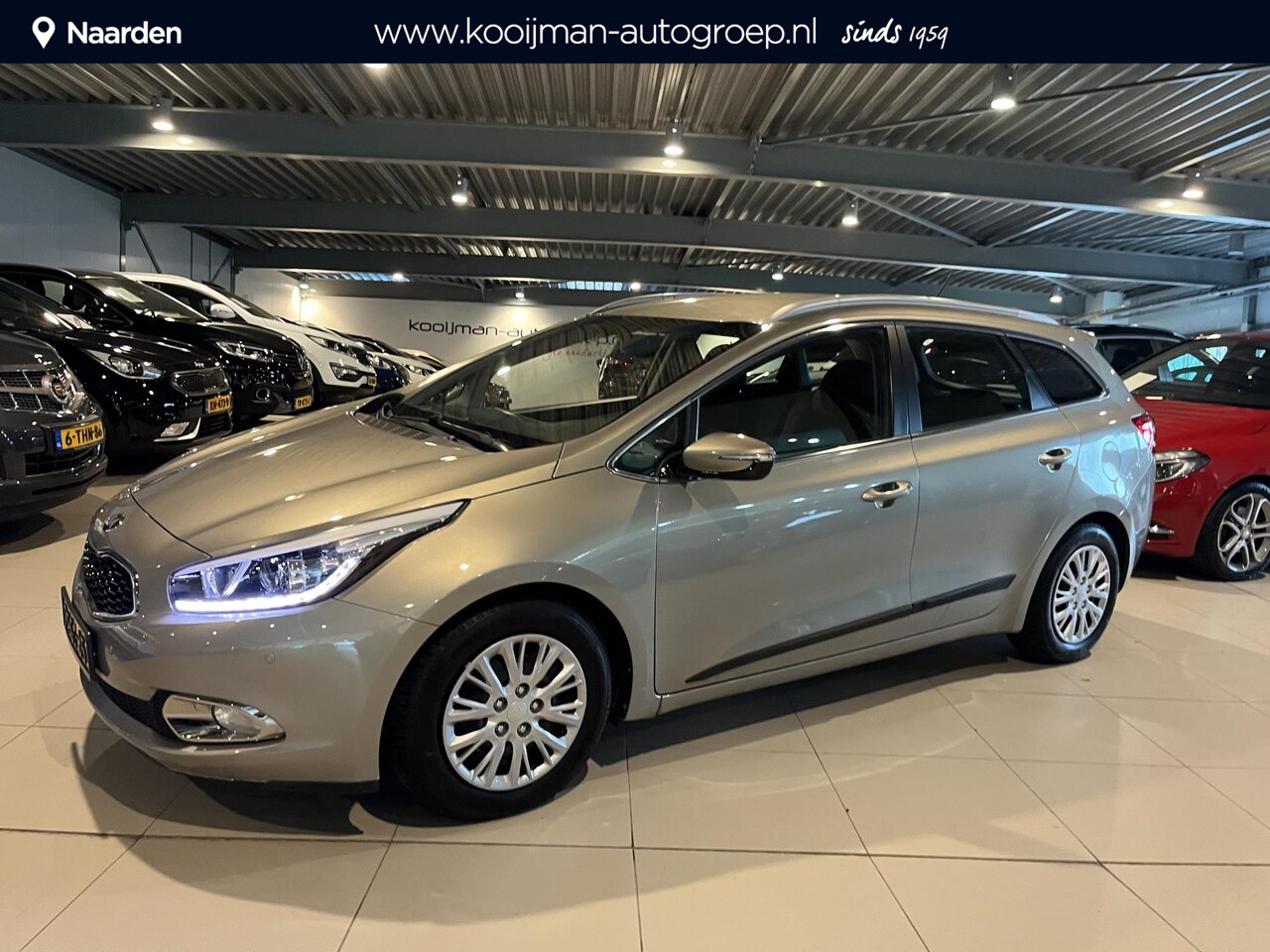 Kia Cee'd - 1.6 GDI Business Pack | AUTOMAAT TREKHAAK | Dealer onderhouden!! | Achteruitrijcamera | Cr - AutoWereld.nl