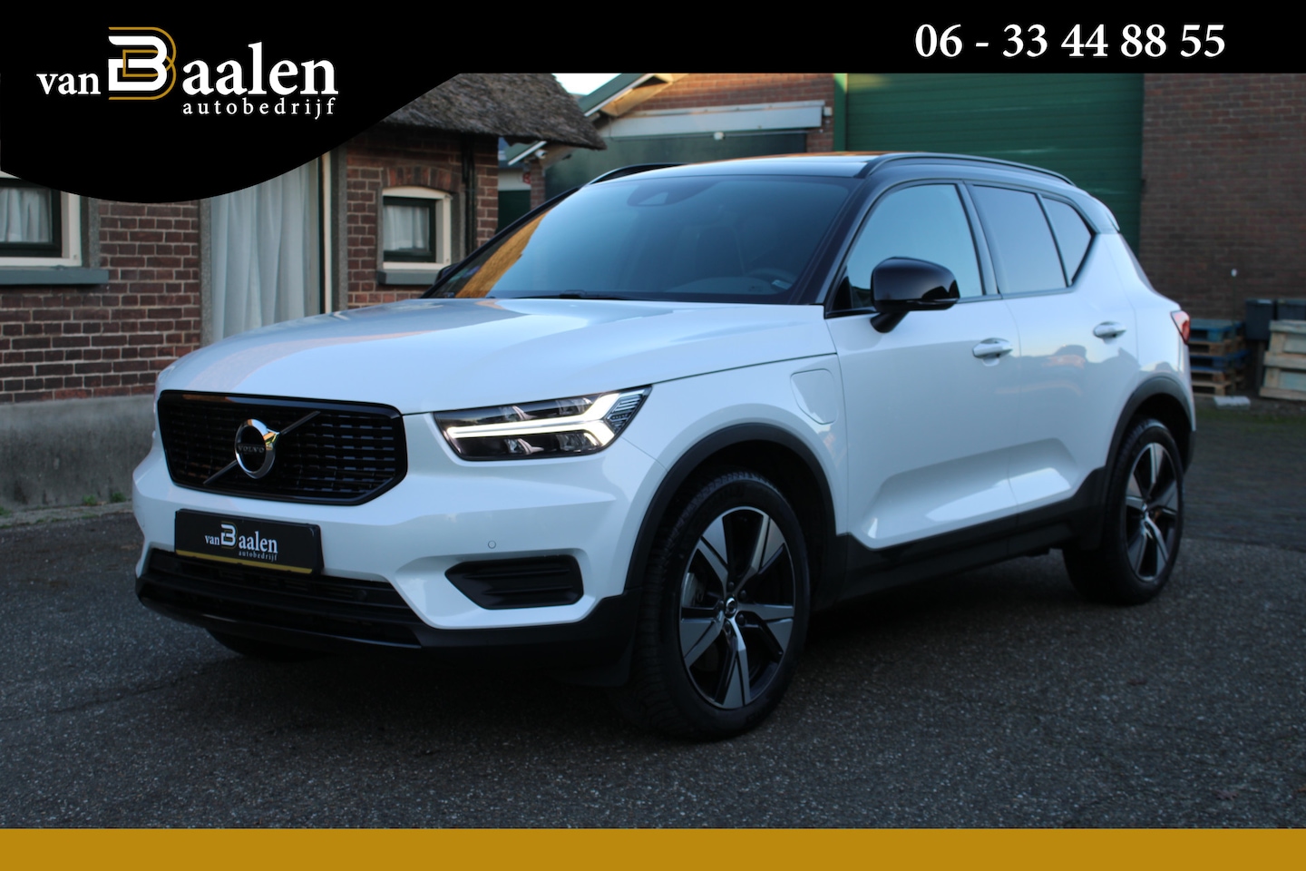Volvo XC40 - 1.5 T4 Recharge R-Design PHEV SOh 88.8% PANO NAVI ORG NL 73000KM!! - AutoWereld.nl