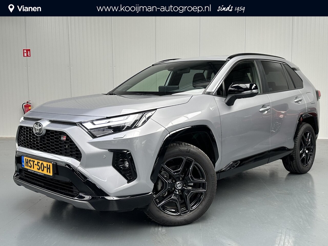 Toyota RAV4 - 2.5 Hybrid AWD GR SPORT 2.5 Hybrid AWD GR SPORT , Trekhaak, Dodehoekdetectie - AutoWereld.nl