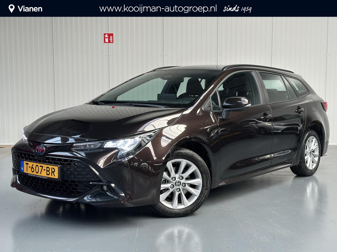 Toyota Corolla Touring Sports - Hybrid 140 Active - AutoWereld.nl