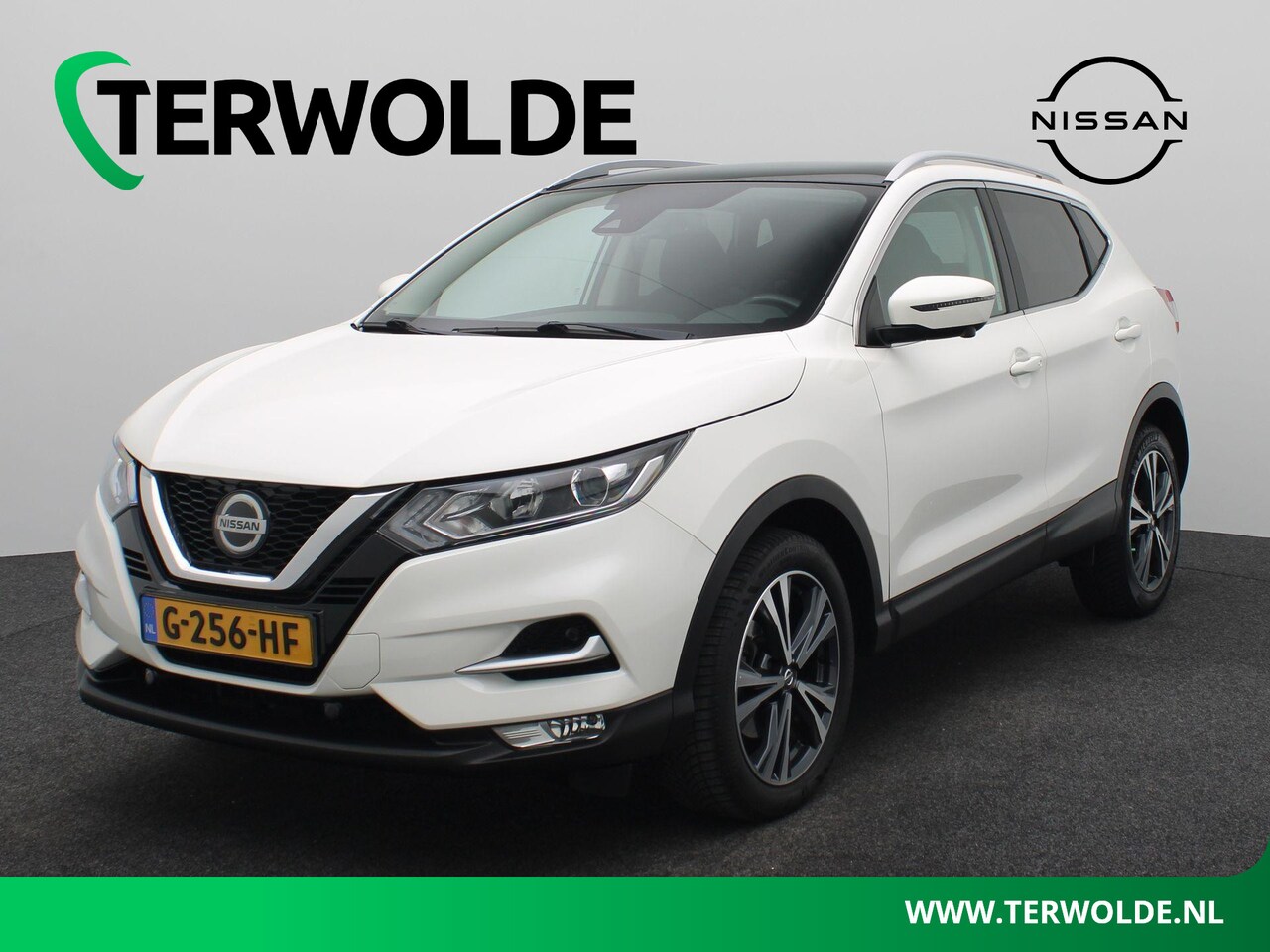 Nissan Qashqai - 1.3 DIG-T N-Connecta | AUTOMAAT | Trekhaak | Panoramadak | - AutoWereld.nl