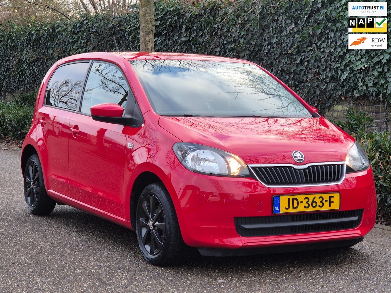 Skoda Citigo - 1.0 Greentech Fresh Cruise Control Airco Navigatie Zwarte velgen Getinte ramen - AutoWereld.nl