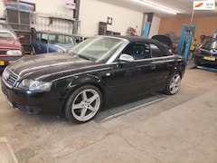 Audi A4 Cabriolet - 1.8 Turbo S-Line