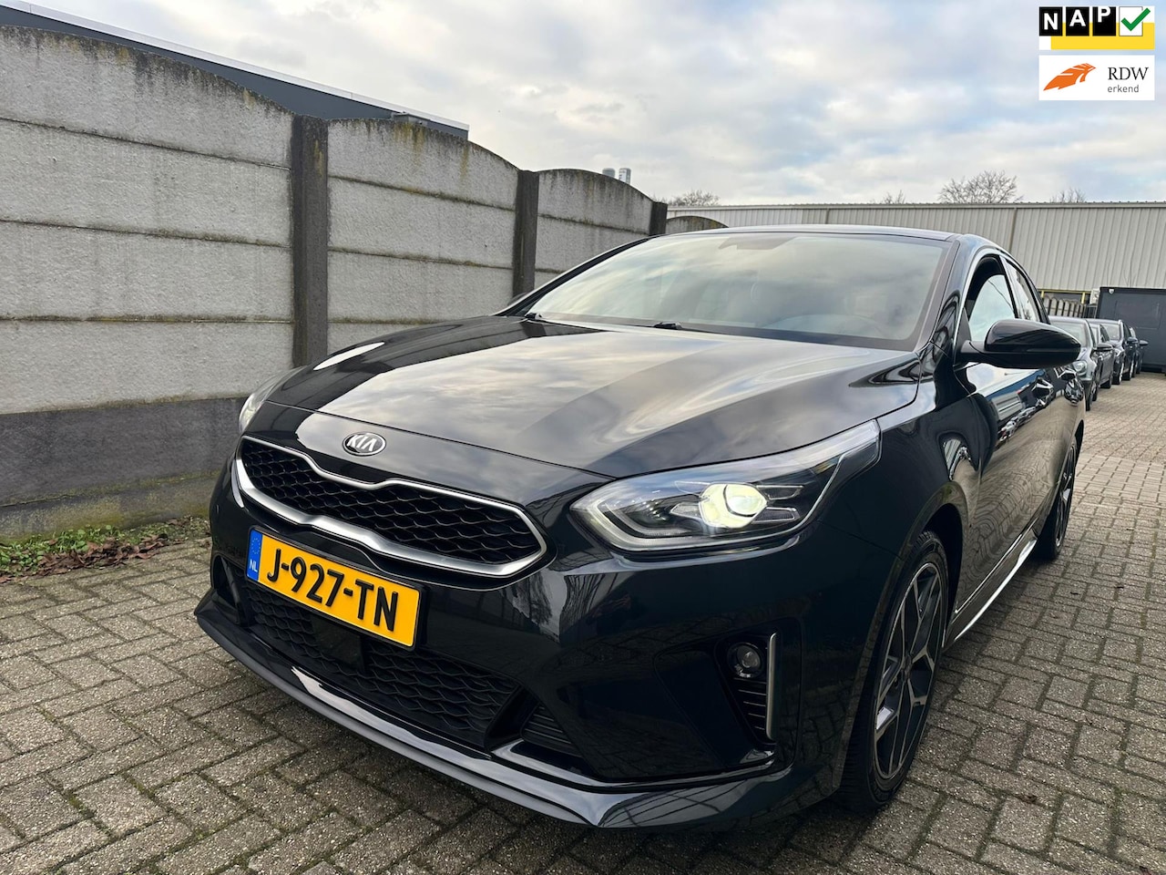 Kia Pro cee'd - 1.0 T-GDI GT-Line CLIMA/ CAMERA/ LEDER/ ALCANTARA! - AutoWereld.nl