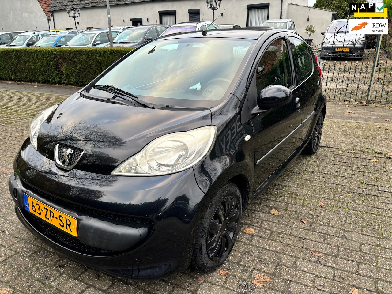 Peugeot 107 - 1.0-12V XS 5 DEURS AIRCO - AutoWereld.nl