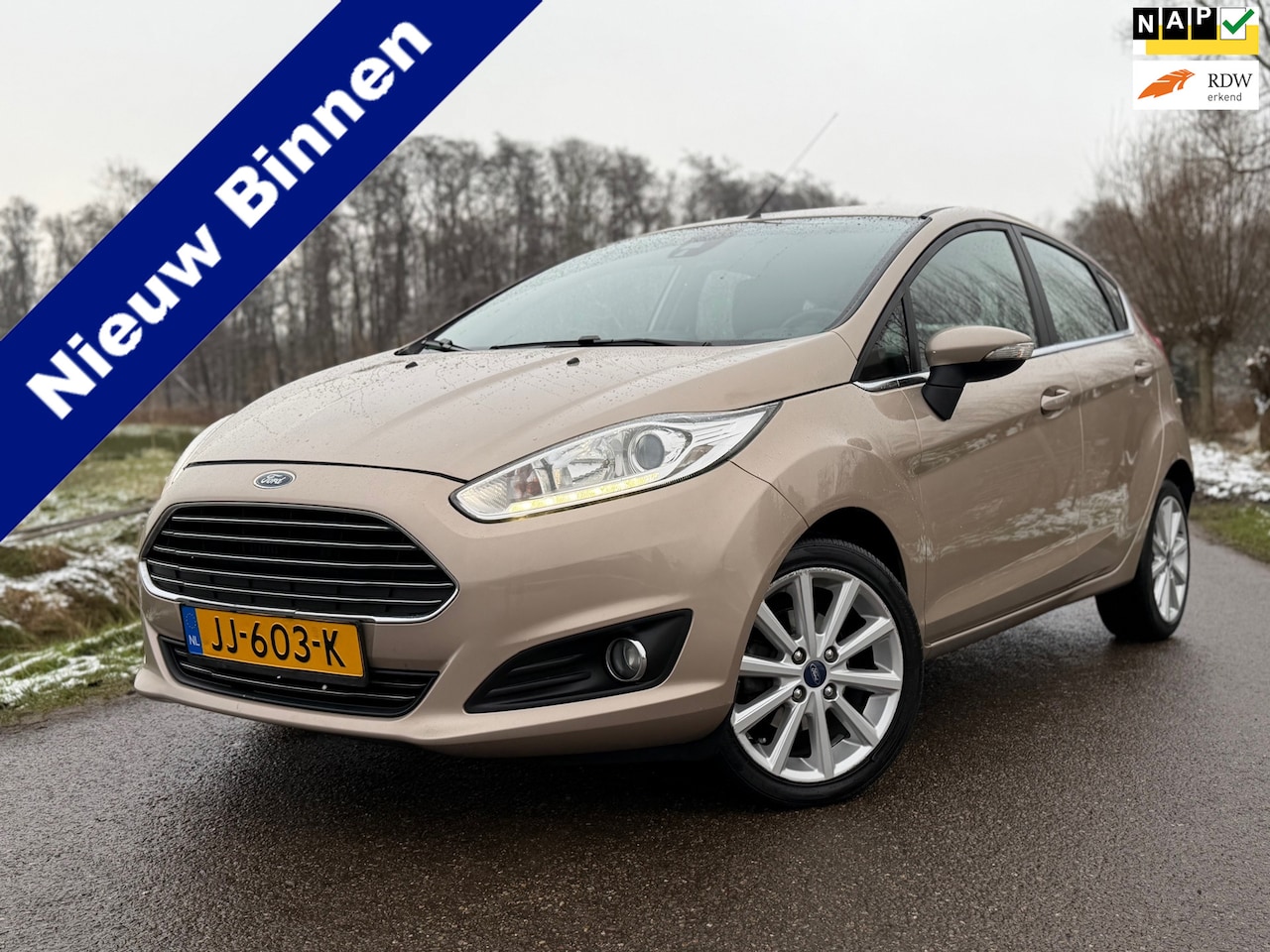 Ford Fiesta - 1.0 EcoBoost Titanium | Nieuwe Distributieriem! | 1e Eigenaar | Navi | Clima | 16" Velgen - AutoWereld.nl