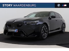 BMW 5-serie Touring - M5 Automaat / M Drive Professional / Panoramadak / Trekhaak / Bowers & Wilkin / M Multifun
