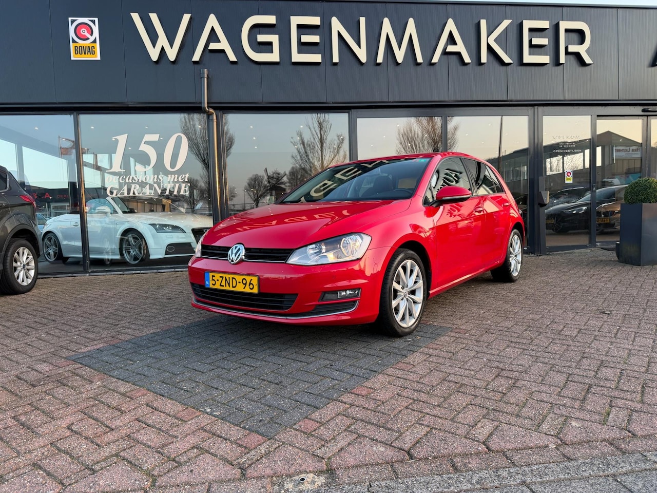Volkswagen Golf - 1.2 TSI Highline Clima|Cruise|NAVI|Camera - AutoWereld.nl