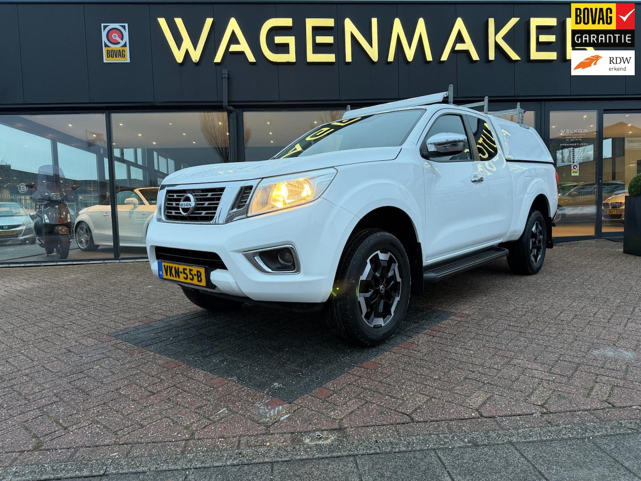 Nissan Navara - 2.3 dCi N-Connecta King Cab NAVI|CAM|Cruis|NAP - AutoWereld.nl