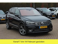 Volkswagen Tiguan Allspace - 1.5 TSI Highline Business R / Trekhaak / Camera / Navigatie / Keyless / 19'' / Stoelverwar