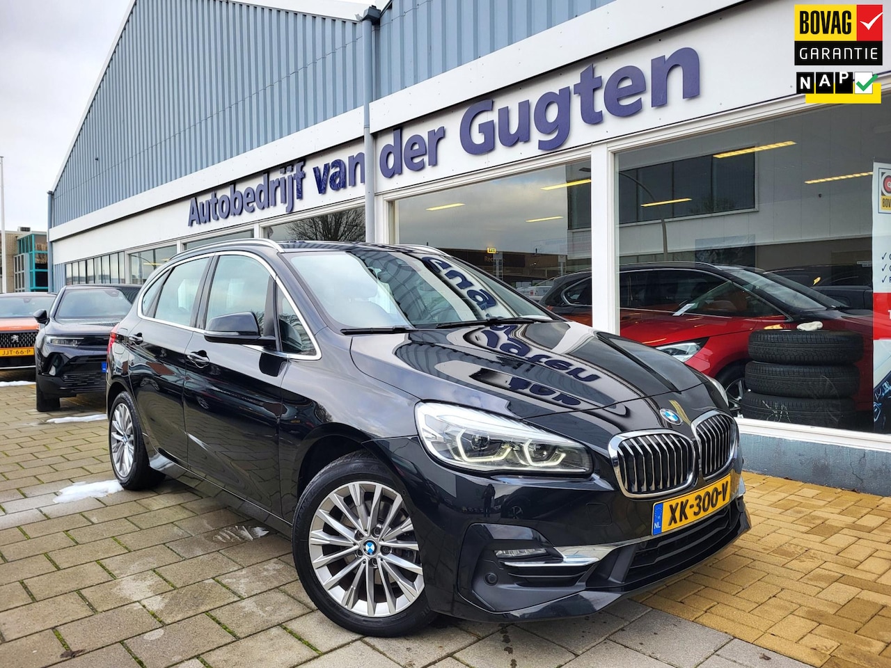 BMW 2-serie Active Tourer - 220i High Executive 220i High Executive - AutoWereld.nl