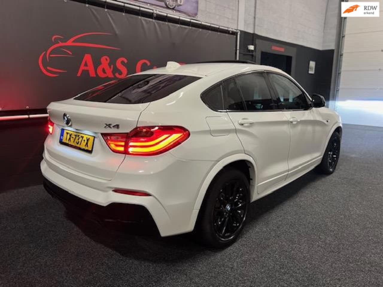 BMW X4 - XDrive28i High Executive - AutoWereld.nl