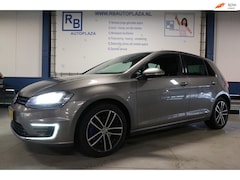 Volkswagen Golf - 1.4 TSI GTE / Aut / Xenon / NAP