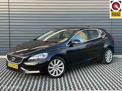 Volvo V40 - 1.6 D2 Momentum | Leder | Navi | Apk 01-2027
