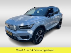 Volvo XC40 - Recharge P8 AWD R-Design / SoH 92.1% / Trekhaak / Panoramadak / Camera / Keyless / Harman