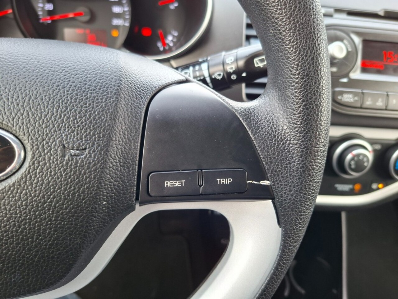 Kia Picanto - 1.0 CVVT Economy PlusLine RADIO CD/AIRCO/ELEC.RAMEN/CV